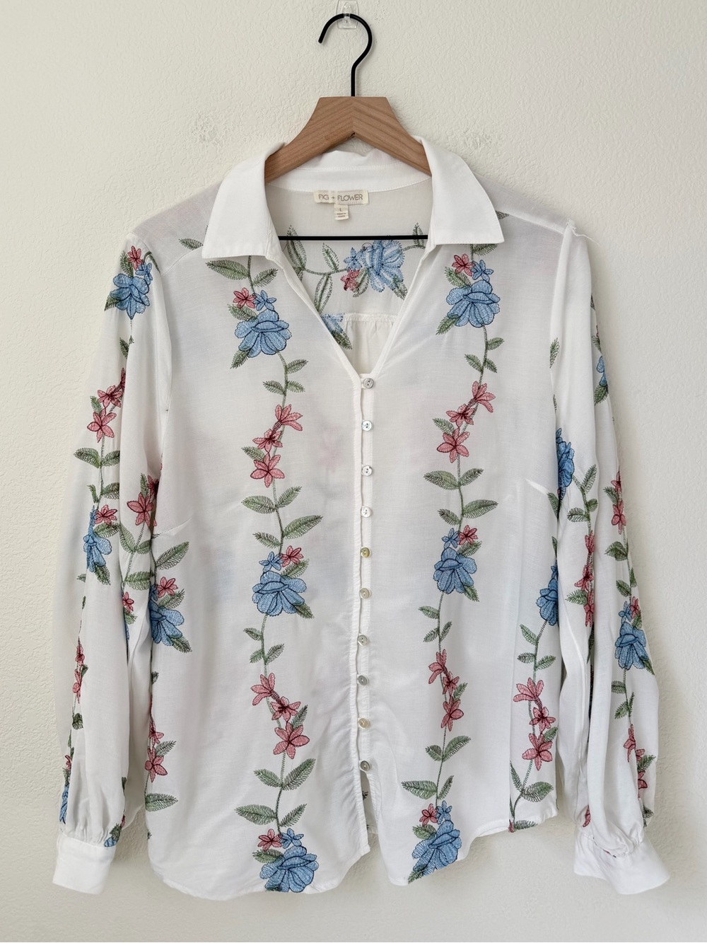 Anthropologie Fig and Flower Shirt White Embroidered Floral Boho Size Large